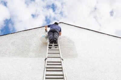 Peinture extérieure à Montmerrei — façades et ravalement